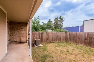 111B Normal Park Dr, Huntsville, TX 77320 - Photo 29