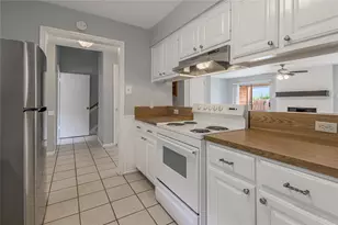 111B Normal Park Dr, Huntsville, TX 77320 - Photo 5