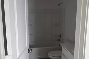 2410 Ridge Oak Dr, Conroe, TX 77301 - Photo 9