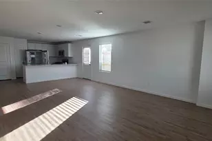 2410 Ridge Oak Dr, Conroe, TX 77301 - Photo 5