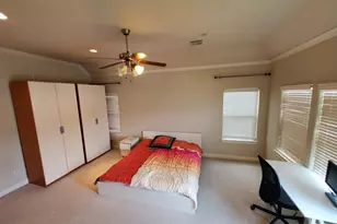 11014 Sherwood Ridge Dr, Houston, TX 77043 - Photo 13