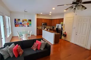 11014 Sherwood Ridge Dr, Houston, TX 77043 - Photo 3