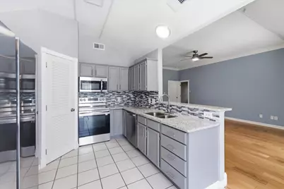 13 Westwood Drive, Huntsville, TX 77320 - Photo 13