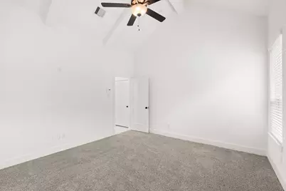 11907 South Pavillion Drive, Mont Belvieu, TX 77523 - Photo 15