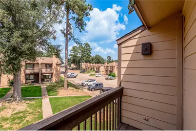 2521 Crosstimbers Street #F5, Huntsville, TX 77320 - Photo 21