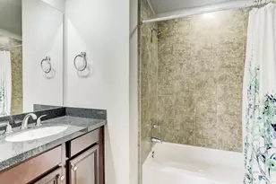 2825 Pease St, Houston, TX 77003 - Photo 5