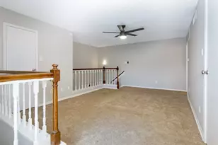 1515 Sandy Springs Rd, Houston, TX 77042 - Photo 15