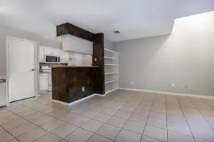 1515 Sandy Springs Rd, Houston, TX 77042 - Photo 7