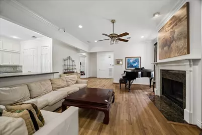 231 Sugarberry Circle, Houston, TX 77024 - Photo 7