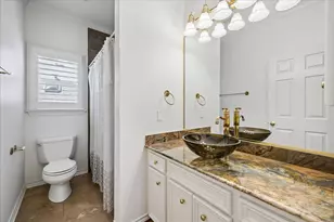 231 Sugar Berry Cir, Houston, TX 77024 - Photo 27