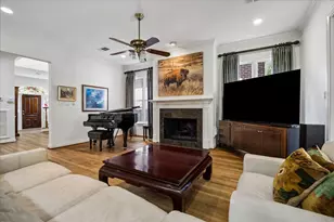 231 Sugar Berry Cir, Houston, TX 77024 - Photo 5