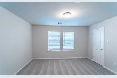 13110 Villa Sola Drive, Texas City, TX 77568 - Photo 7