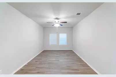 13110 Villa Sola Drive, Texas City, TX 77568 - Photo 3