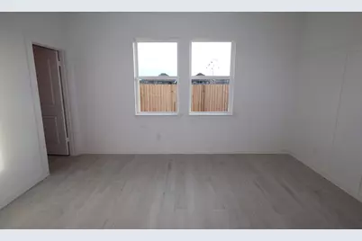 235 Ice Shore Trail, Dayton, TX 77535 - Photo 5