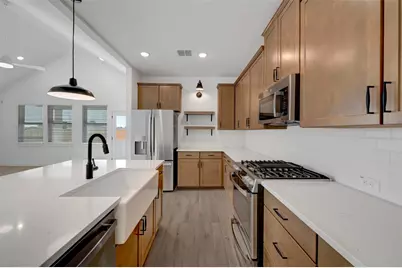 235 Ice Shore Trail, Dayton, TX 77535 - Photo 5