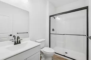 235 Ice Shr Trl, Dayton, TX 77535 - Photo 31