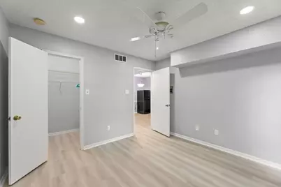 2121 Hepburn Street #1216, Houston, TX 77054 - Photo 15