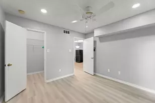 2121 Hepburn St, Houston, TX 77054 - Photo 15