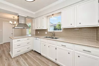 11307 Wickersham Lane, Houston, TX 77077 - Photo 9
