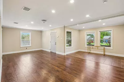 4516 Dewberry Street, Houston, TX 77021 - Photo 7