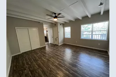 219 Marshall Street #233, Houston, TX 77006 - Photo 5