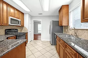 3102 Millers Oak Ln, Rosenberg, TX 77498 - Photo 11