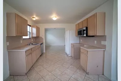 9519 Deep Valley Drive, Houston, TX 77044 - Photo 9