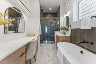 3209 Baer St, Houston, TX 77020 - Photo 13