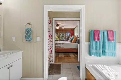 416 Island Dr, Livingston, TX 77351 - Photo 27