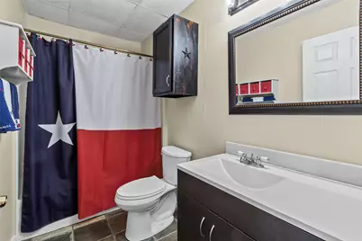 416 Island Dr, Livingston, TX 77351 - Photo 37