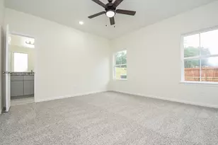 2807 Topiary Ln, Houston, TX 77014 - Photo 19