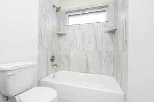 2807 Topiary Ln, Houston, TX 77014 - Photo 21