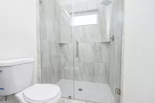 2807 Topiary Ln, Houston, TX 77014 - Photo 27