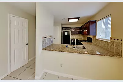 6903 Eagle Ridge Drive, Katy, TX 77449 - Photo 9