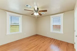 20006 Sanchez Rd, Alvin, TX 77511 - Photo 17