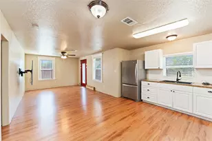 20006 Sanchez Rd, Alvin, TX 77511 - Photo 3