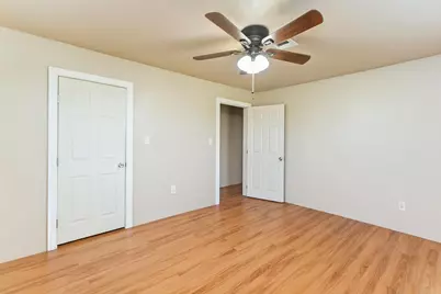 20006 Sanchez Road, Alvin, TX 77511 - Photo 19