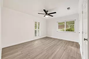 3815 Latma Dr, Houston, TX 77025 - Photo 25