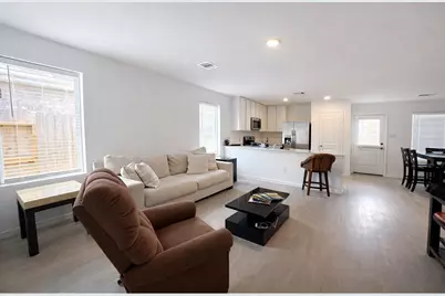 21151 Vercelli, New Caney, TX 77357 - Photo 5