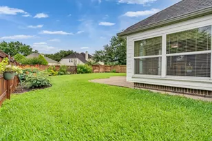 3827 Shadow Cove Dr, Houston, TX 77082 - Photo 17