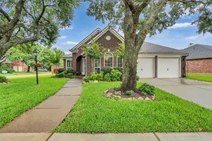 3827 Shadow Cove Dr, Houston, TX 77082 - Photo 49