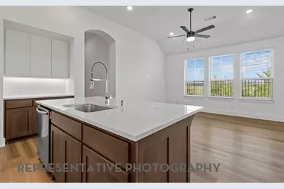 2814 Pathway Crest Lane, Webster, TX 77598 - Photo 5