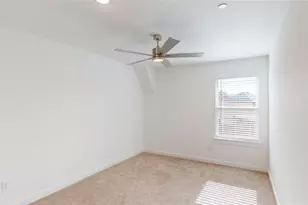 2938 ELLE DR, Grand Prairie, TX 75052 - Photo 23