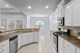 8413 Alison Ave, College Station, TX 77845 - Photo 21