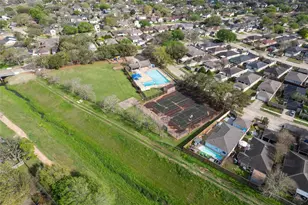 16127 Ridgegreen Dr, Houston, TX 77082 - Photo 31