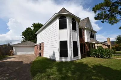 14706 W Bend Drive, Houston, TX 77082 - Photo 3