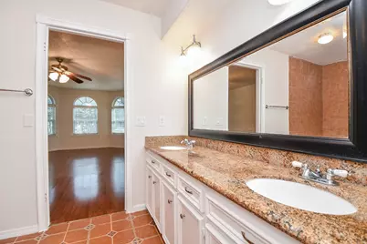 14706 W Bend Drive, Houston, TX 77082 - Photo 19