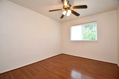 14706 W Bend Drive, Houston, TX 77082 - Photo 29