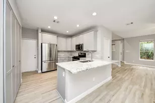 66 Scarlet Woods Ct, The Woodlands, TX 77380 - Photo 15