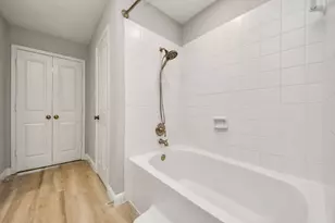 66 Scarlet Woods Ct, The Woodlands, TX 77380 - Photo 33